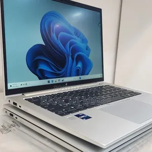 New Laptop HP EliteBook 840 G9 16GB Intel Core i5 SSD 512GB