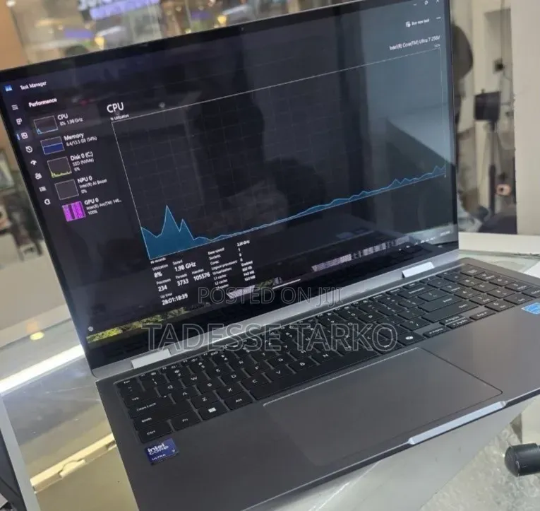 New Laptop Samsung 16GB Intel Core Ultra 7 SSD 512GB