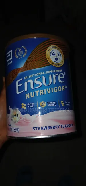 Ensure Strawberry Flavour 850 Gm