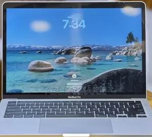 New Laptop Apple MacBook Pro 2020 32GB Intel Core i7 SSD 512GB