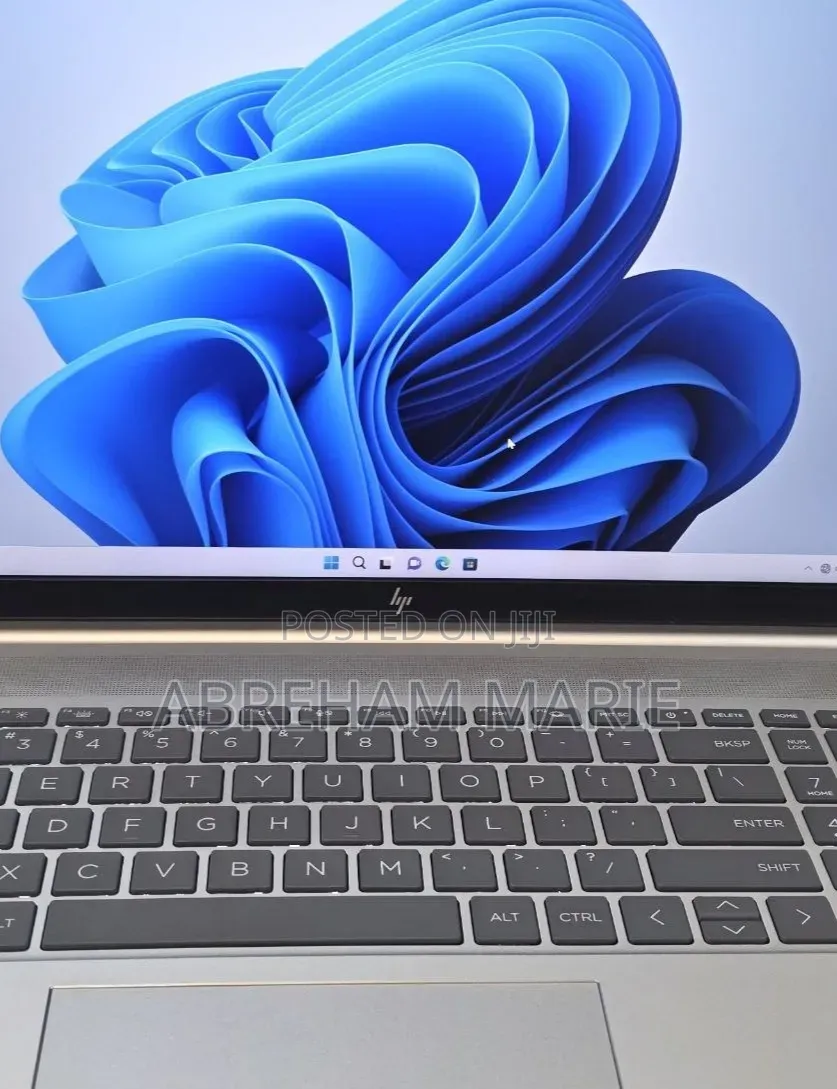 New Laptop HP Pavilion 15 16GB Intel Core i7 SSD 1T