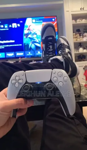 Ps 5 Cconntrollers Origginall