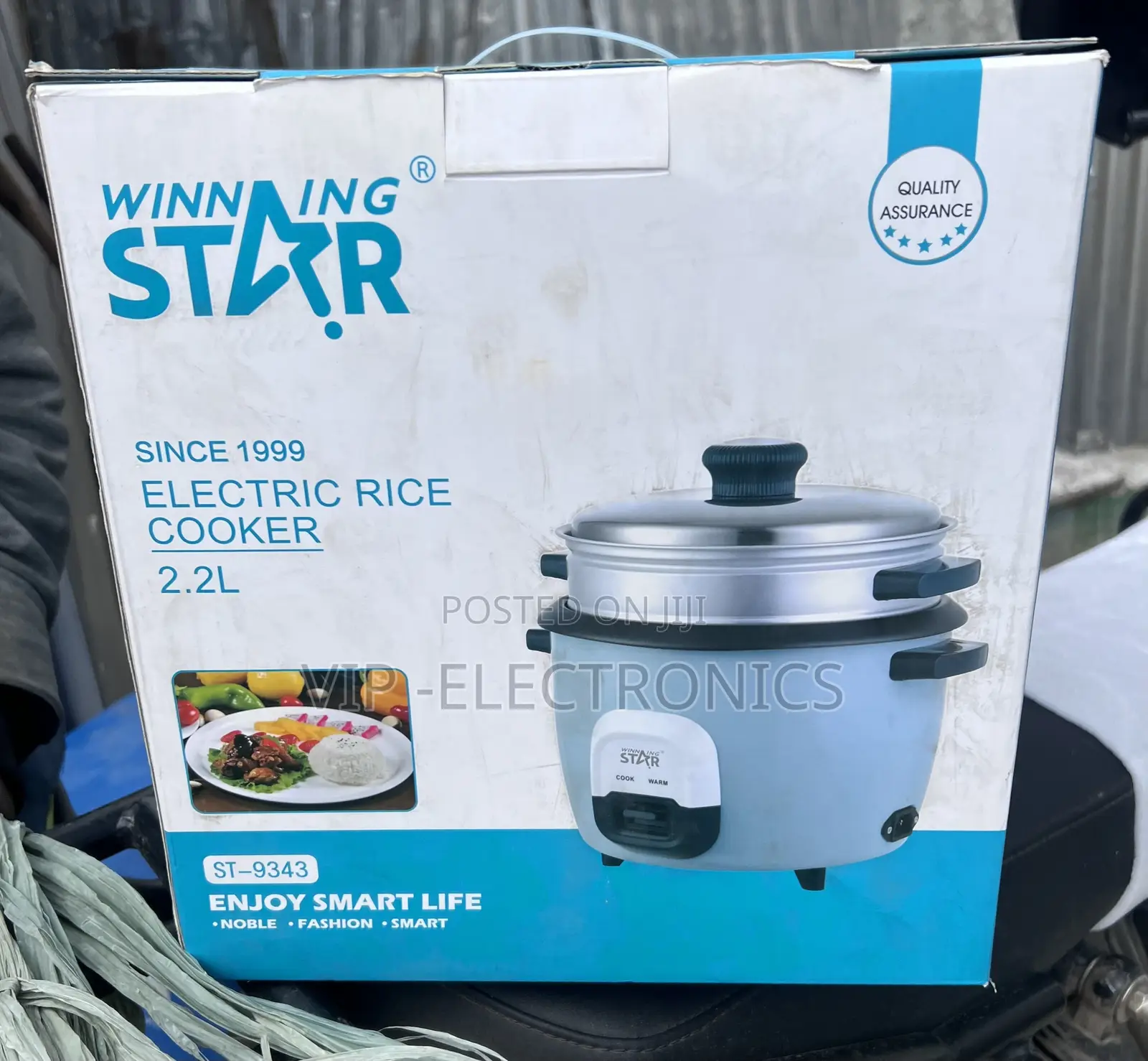 The Winning Star Electric Rice Cooker 2.2L Capacity and 900W Power