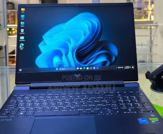 New Laptop HP Victus 15 16GB Intel Core i5 SSD 3T