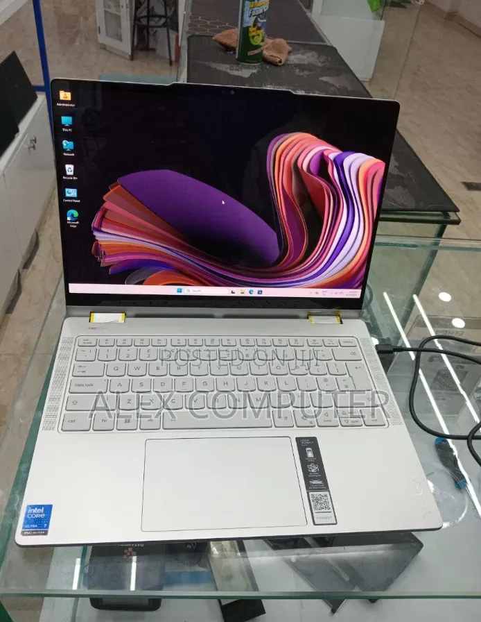 New Laptop Lenovo Yoga 7 15ITL5 16GB Intel Core Ultra 7 SSD 1T