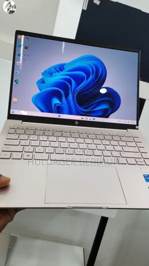New Laptop HP Pavilion 14 16GB Intel Core i5 SSD 1T