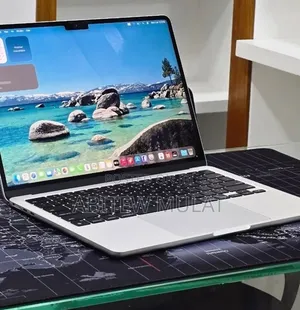 New Laptop Apple MacBook Air 2022 M2 16GB Apple M2 SSD 256GB