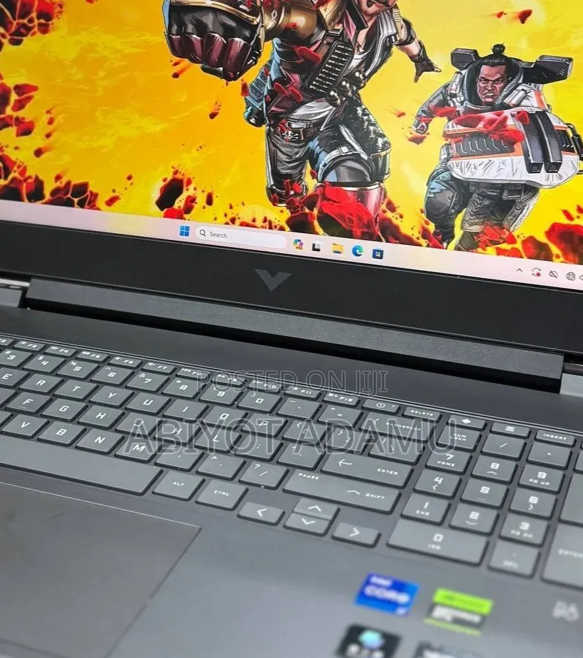 New Laptop HP Victus 15 16GB Intel Core i7 SSD 1T