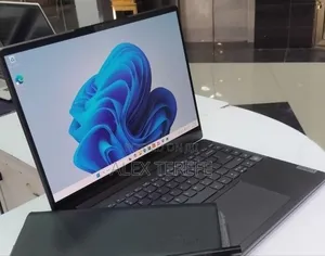 New Laptop Lenovo Yoga 9i 16GB Intel Core i7 SSD 512GB