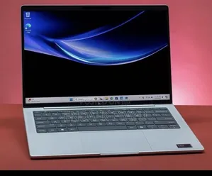 New Laptop HP EliteBook 1040 32GB Intel Core Ultra 7 SSD 1T