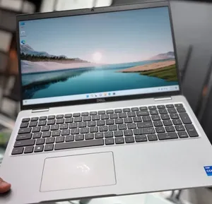 New Laptop Dell Latitude 5540 16GB Intel Core i5 SSD 512GB