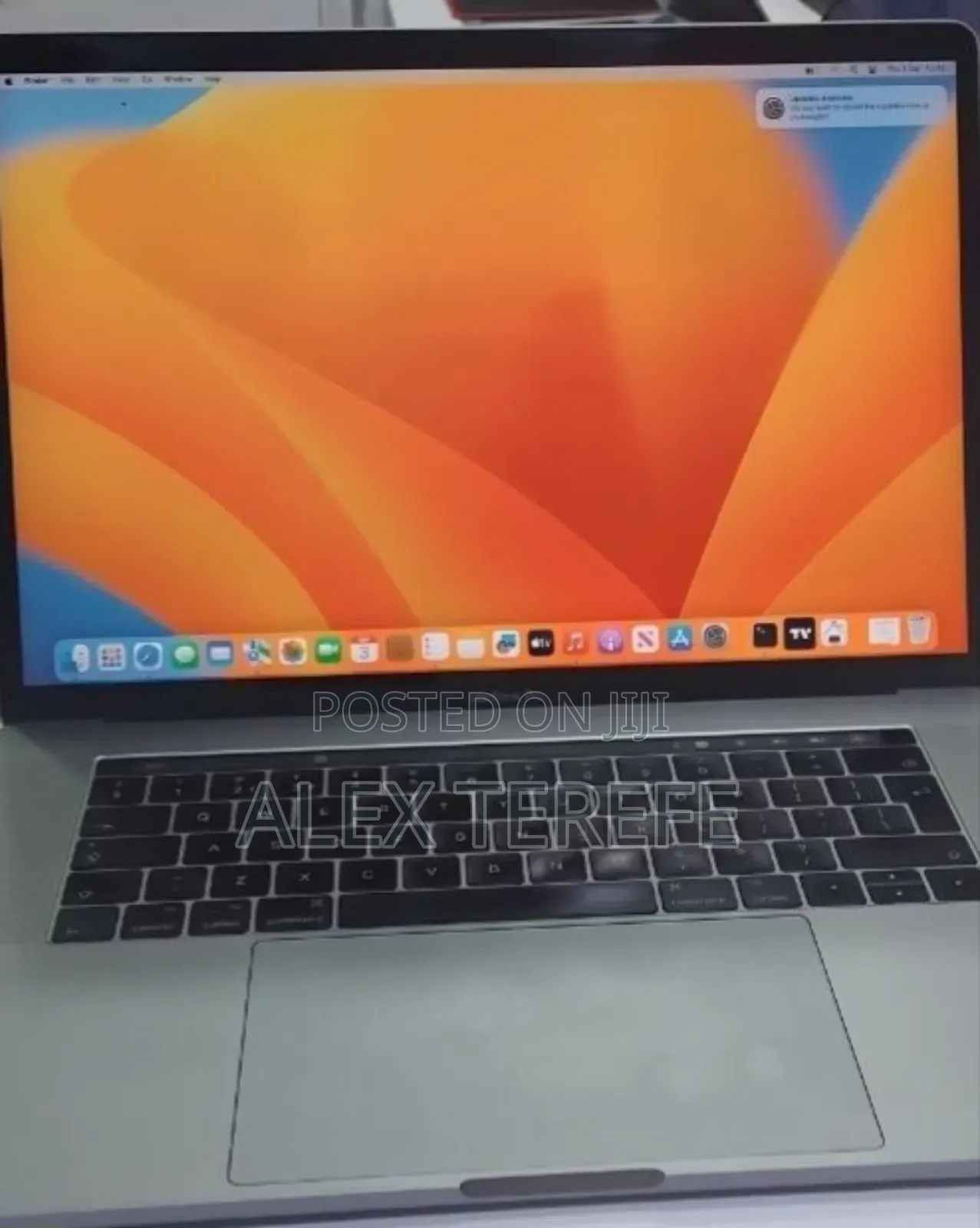 New Laptop Apple MacBook Pro 2017 16GB Intel Core i7 SSD 512GB