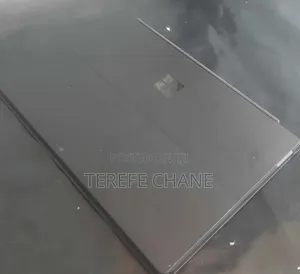 New Laptop Microsoft Surface Pro 6 8GB Intel Core i5 SSD 256GB