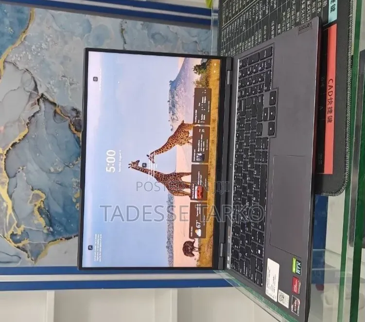 New Laptop Lenovo Legion 5 16GB AMD Ryzen 7 SSD 512GB