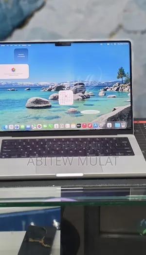 New Laptop Apple MacBook Pro 2021 M1 16GB Apple M1 Pro SSD 1T