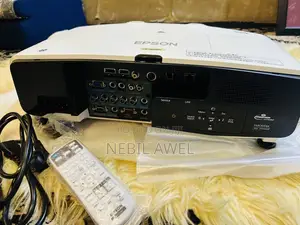 Epson CB-4850WU 3LCD Full HD Professional Home Theater Projector.4,500