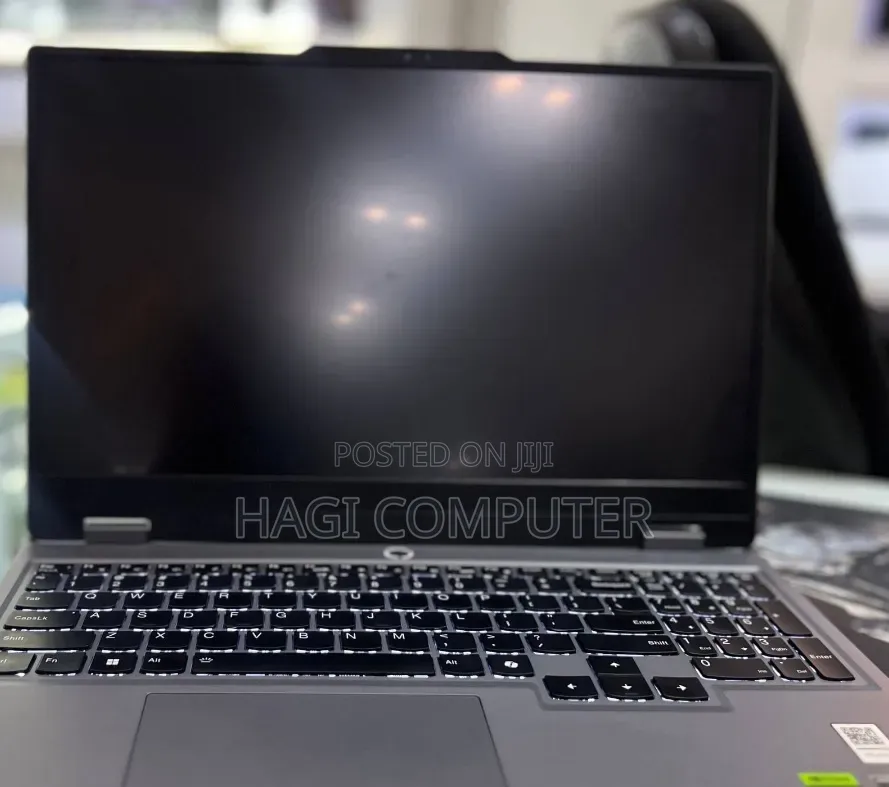 New Laptop Lenovo LOQ 15ARP9 16GB AMD Ryzen 5 SSD 512GB