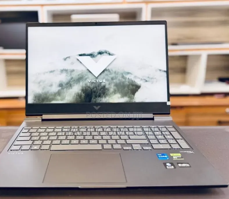 New Laptop HP Victus 16 16GB Intel Core i7 SSD 1T
