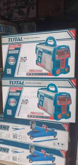Total 250A Welding Machin