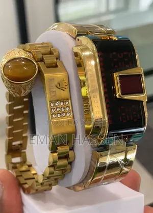Anshidh 
Digital Watch