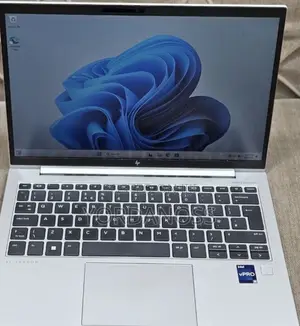 New Laptop HP EliteBook 845 G8 16GB AMD Ryzen 7 SSD 512GB