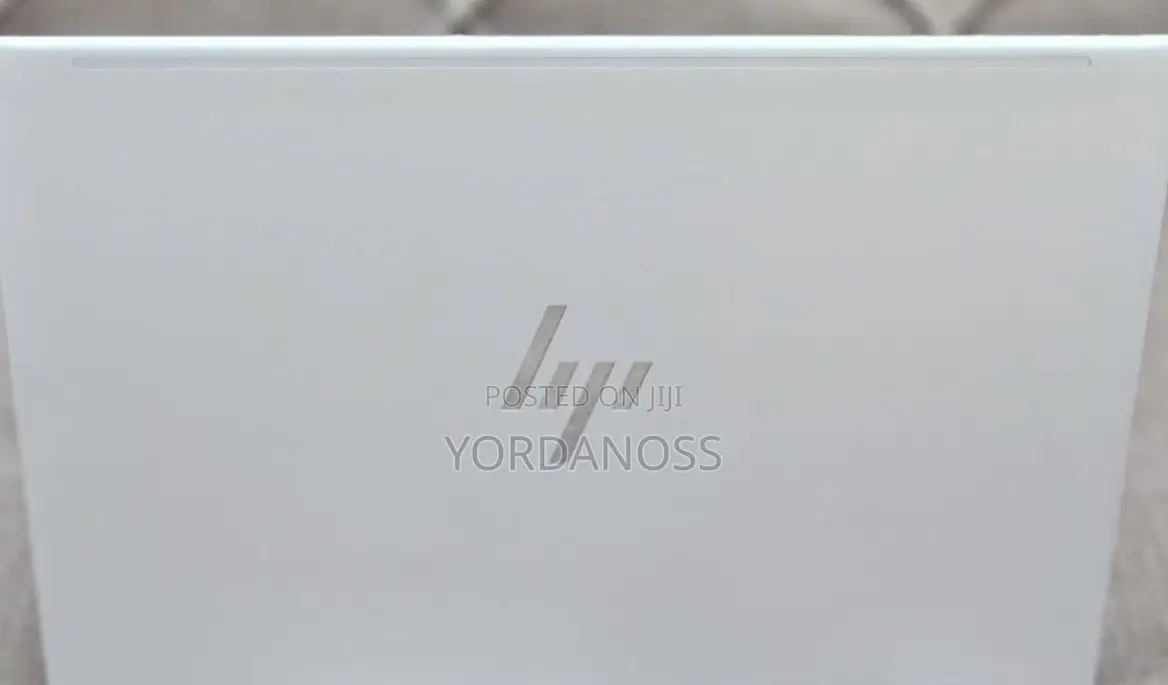 New Laptop HP EliteBook 830 G9 16GB Intel Core i5 SSD 512GB
