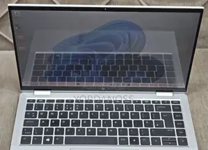 New Laptop HP EliteBook 830 G9 16GB Intel Core i5 SSD 512GB