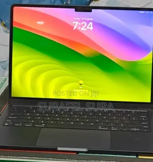 New Laptop Apple MacBook Air 2022 M2 8GB Apple M2 SSD 512GB