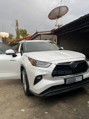 Toyota Highlander 2023 White