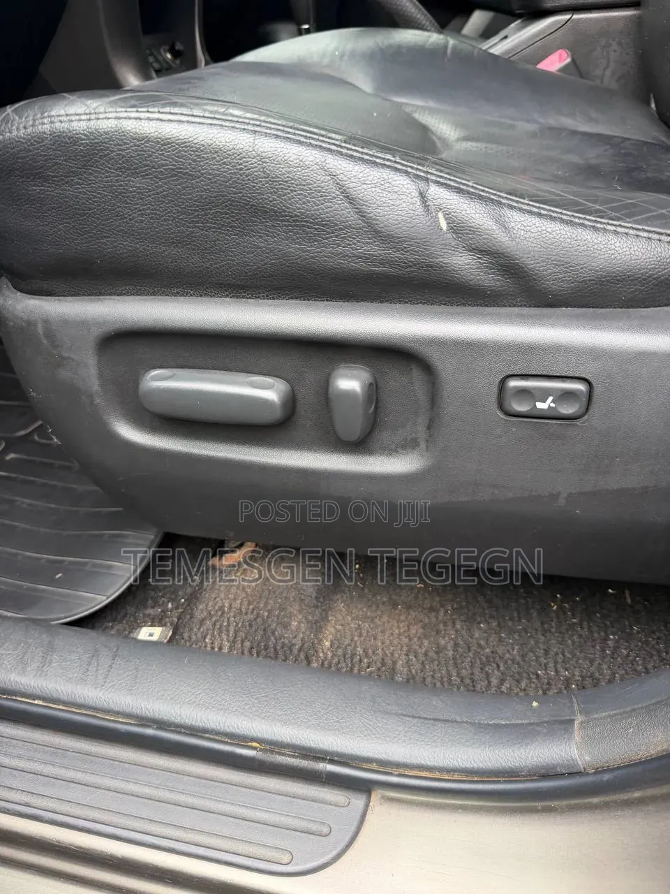 Toyota RAV4 2011