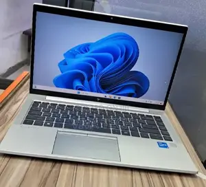 New Laptop HP EliteBook 840 G8 16GB Intel Core i5 SSD 512GB