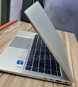 New Laptop HP EliteBook 840 G8 16GB Intel Core i5 SSD 512GB