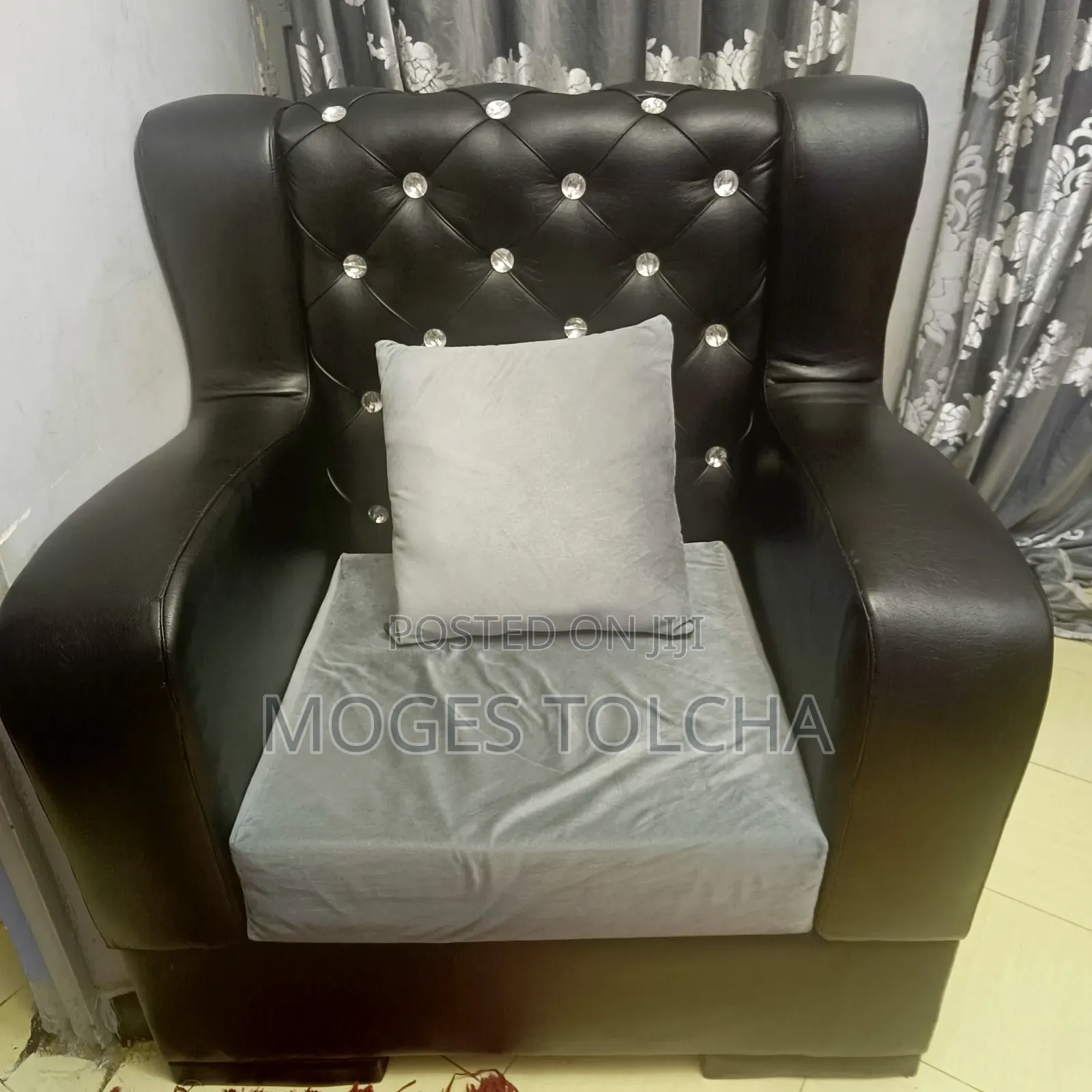 Classic Full Sofa Set
