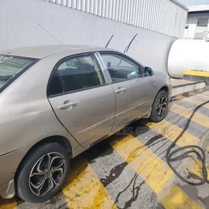 Toyota Corolla 2004 Gray