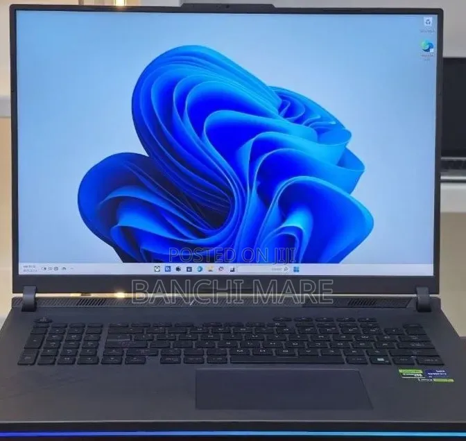 New Laptop Asus ROG Strix G18 40GB Intel Core i9 SSD 1T