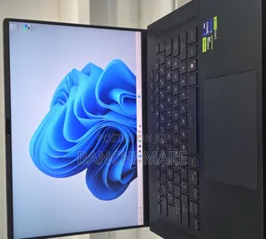 New Laptop Asus ROG Strix G18 40GB Intel Core i9 SSD 1T