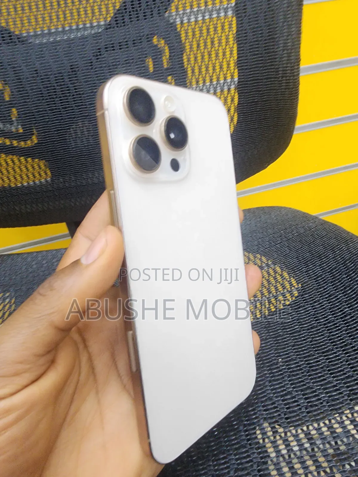 Apple iPhone 16 Pro Max 256 GB Gold