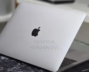 New Laptop Apple MacBook Pro 2019 16GB Intel Core i7 SSD 512GB