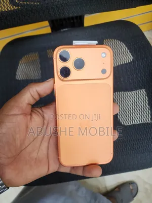 New Apple iPhone 17 Pro Max 256 GB Orange