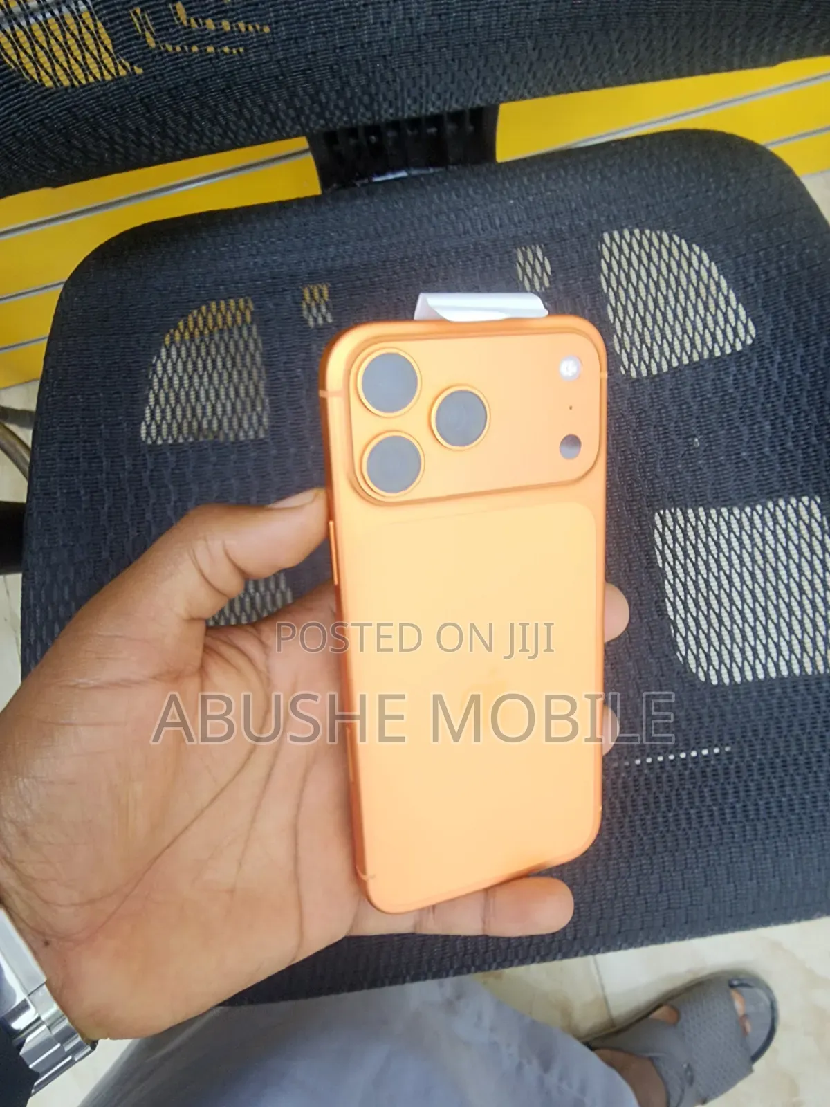 New Apple iPhone 17 Pro Max 256 GB Orange