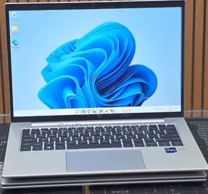 New Laptop HP EliteBook 840 G9 16GB Intel Core i7 SSD 512GB