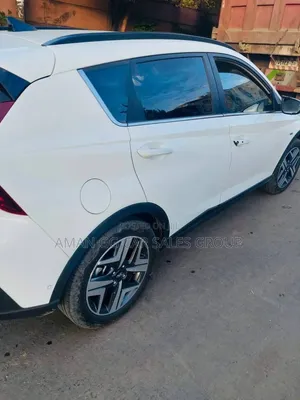 Hyundai Bayon 2022 White
