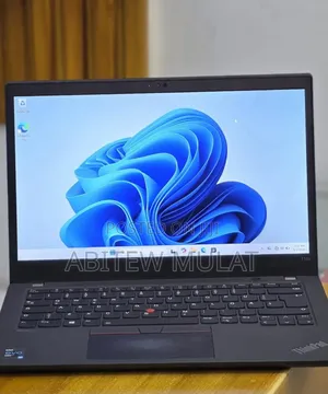 New Laptop Lenovo ThinkPad T14s G4 16GB Intel Core i7 SSD 512GB