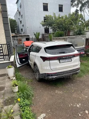 Jetour X70 Plus 2022 White