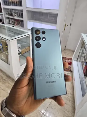 New Samsung Galaxy S22 Ultra 256 GB
