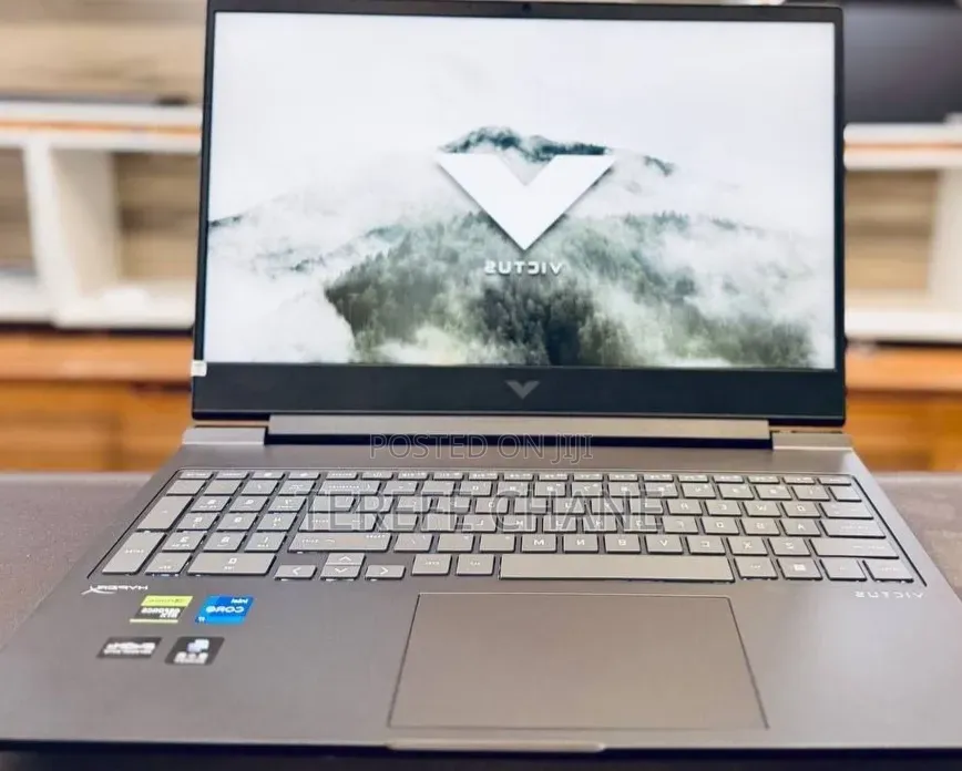 New Laptop HP Victus 16 16GB Intel Core i7 SSD 1T