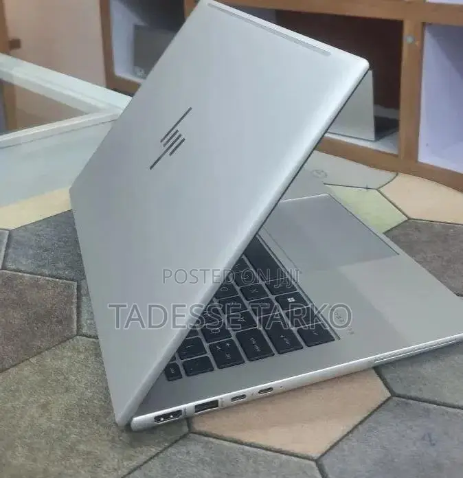 New Laptop HP EliteBook 840 G9 16GB Intel Core i7 SSD 512GB
