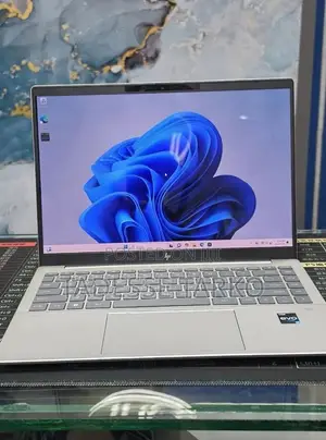 New Laptop HP Pavilion 14 16GB Intel Core i7 SSD 1T