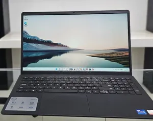 New Laptop Dell Inspiron 15 16GB Intel Core i7 SSD 512GB
