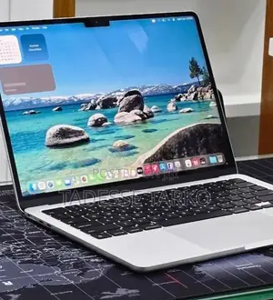 New Laptop Apple MacBook Air 2022 M2 16GB Apple M2 SSD 256GB